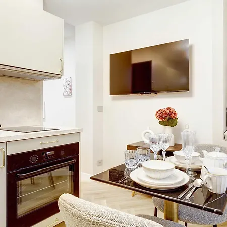 Apartment Charming With A-c Paris