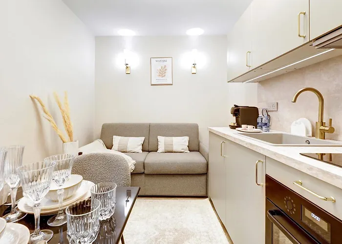 Appartamento Charming With A-c